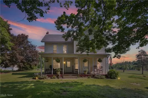 7947 Newton Falls Rd, Ravenna, OH 44266