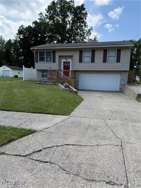 130 Kleber Ave, Austintown, OH 44515