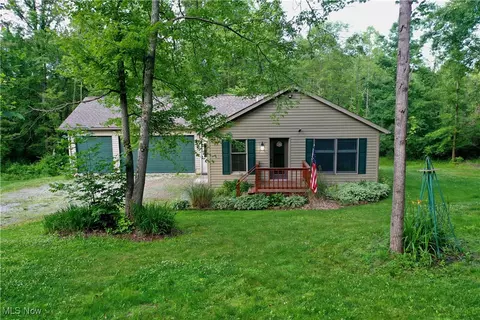 2770 Stammheim Dr, Millersburg, OH 44654