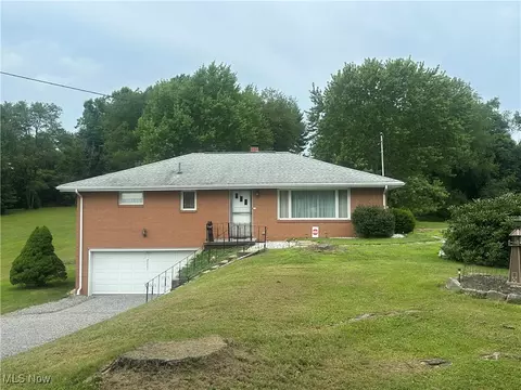 49292 Cartwright Ave, East Liverpool, OH 43920
