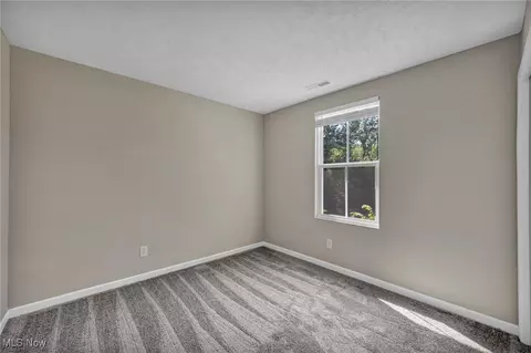 Bedroom - 301 Karson Dr, Akron, OH 44312 photo 5 of 6