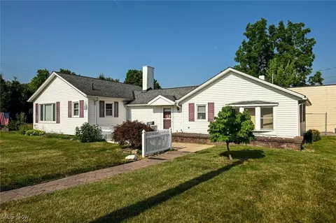 105 Jackson St, Spencer, OH 44275