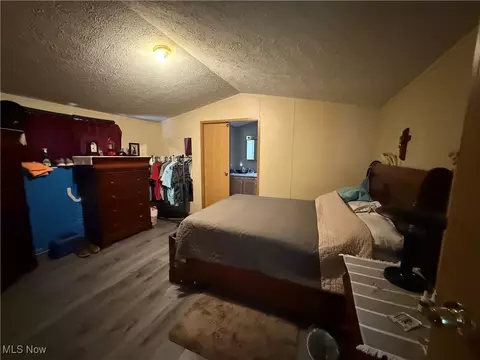 Bedroom - 3925 N Ridge E, Ashtabula, OH 44004 photo 1 of 3