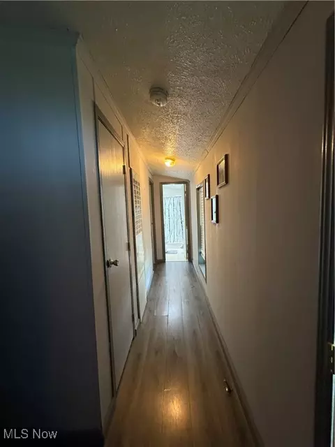 Entry Way - 3925 N Ridge E, Ashtabula, OH 44004 photo 2 of 2
