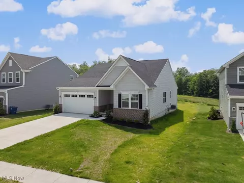 2014 Sugar Maple Dr, Kent, OH 44240
