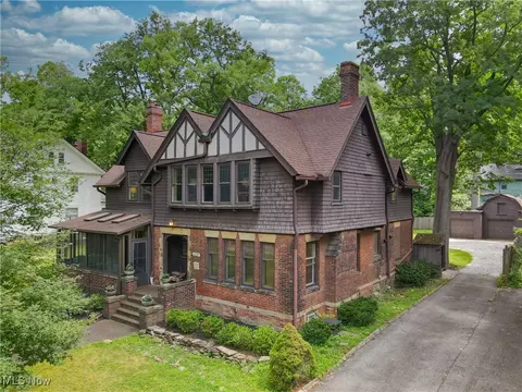 1837 Cadwell Ave, Cleveland Heights, OH 44118