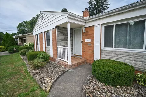 928 Edenridge Dr, Boardman, OH 44512 photo 3