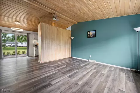842 Hollywood Blvd, Elyria, OH 44035 photo 7