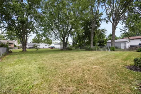 842 Hollywood Blvd, Elyria, OH 44035 photo 38