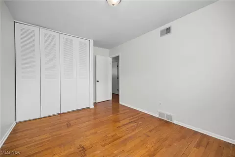 842 Hollywood Blvd, Elyria, OH 44035 photo 17