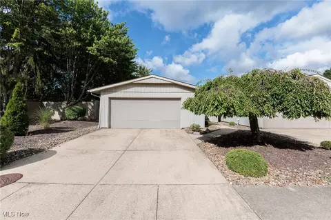 11030 Southwind Ct, Strongsville, OH 44149