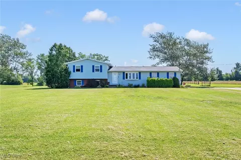 21403 Vermont St, Litchfield, OH 44253