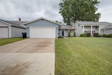 13936 Zaremba Dr, Brook Park, OH 44142