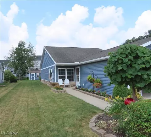 723 Whisper Creek Ln, Lodi, OH 44254