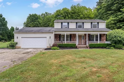 5400 Arbor Dr, Kingsville, OH 44048