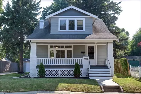 3262 W 126th St, Cleveland, OH 44111