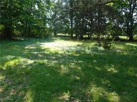 Exterior - 6311 Frances Ave, Ashtabula, OH 44004 photo 5 of 5