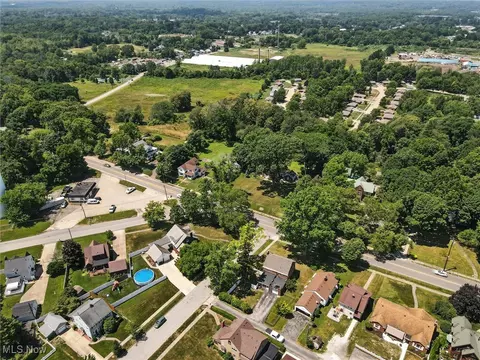 1330 Bunker Hill Rd, Ashtabula, OH 44004 photo 8