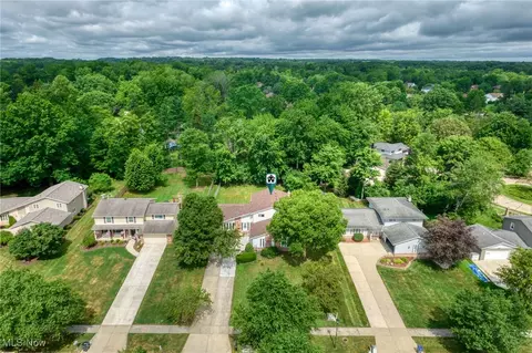 View/Area - 37123 Deer Run, Solon, OH 44139 photo 2 of 2