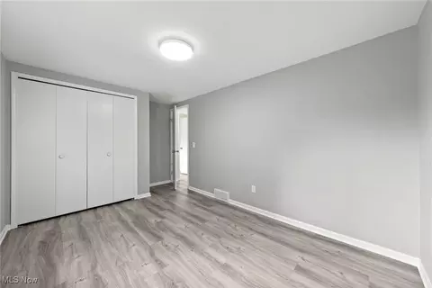 Bedroom - 37123 Deer Run, Solon, OH 44139 photo 6 of 6