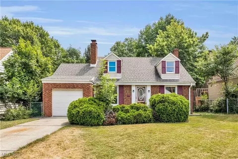 1865 E 225th St, Euclid, OH 44117