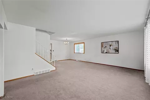 6584 Brookland Ave, Solon, OH 44139 photo 3