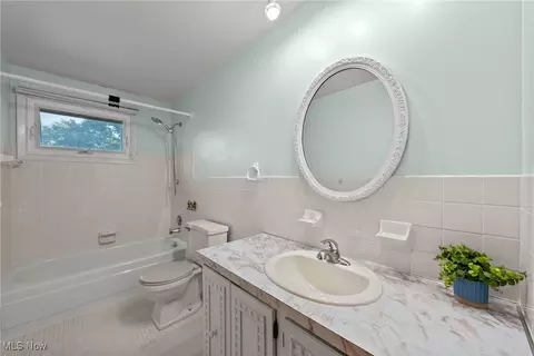 6584 Brookland Ave, Solon, OH 44139 photo 32