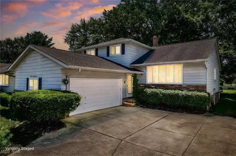 6584 Brookland Ave, Solon, OH 44139