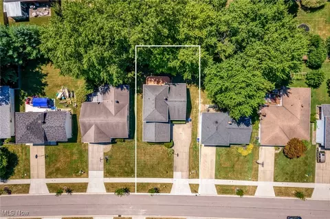 6584 Brookland Ave, Solon, OH 44139 photo 48