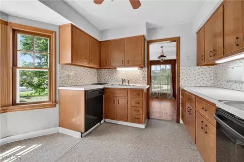 8471 Broadview Rd, Broadview Heights, OH 44147 photo 8
