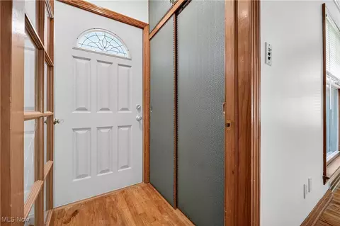 8471 Broadview Rd, Broadview Heights, OH 44147 photo 2