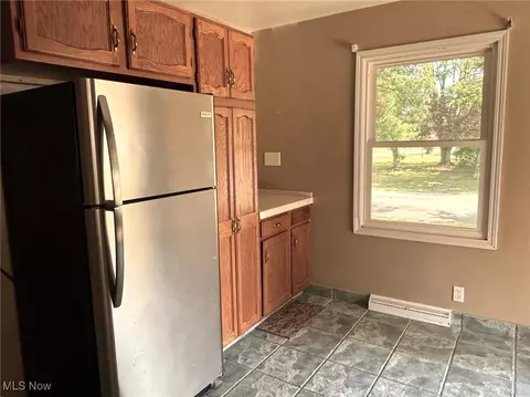 Kitchen - 7005 Paxton Rd, Boardman, OH 44512 photo 3 of 3