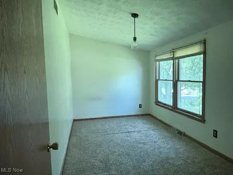 Bedroom - 7005 Paxton Rd, Boardman, OH 44512 photo 3 of 4
