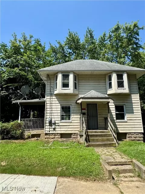 405 Stanton Ave, Akron, OH 44301
