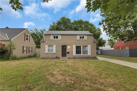 635 E 261 St, Euclid, OH 44132
