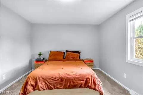 Bedroom - 2948 Warner Rd, Fowler, OH 44418 photo 1 of 6