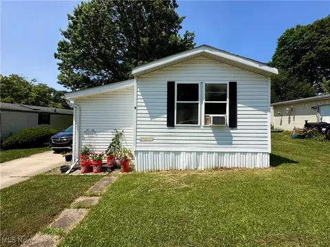 8 Susan, Chardon, OH 44024