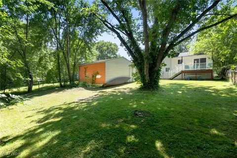 Exterior - 9026 Store Dr, Windham, OH 44288 photo 11 of 12