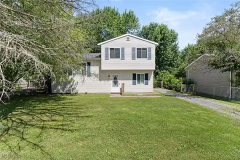 Exterior - 9026 Store Dr, Windham, OH 44288 photo 2 of 12