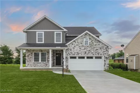 836 Buckingham Dr, Lagrange, OH 44050