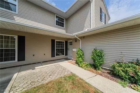 Other - 6854 Colonial Dr #C, Mentor, OH 44060 photo 1 of 4
