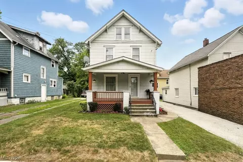 840 Kling St, Akron, OH 44311