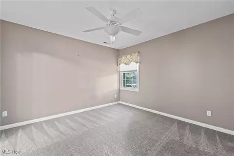 Bedroom - 131 Bryan Ct, Elyria, OH 44035 photo 6 of 11