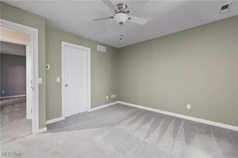 Bedroom - 131 Bryan Ct, Elyria, OH 44035 photo 5 of 11