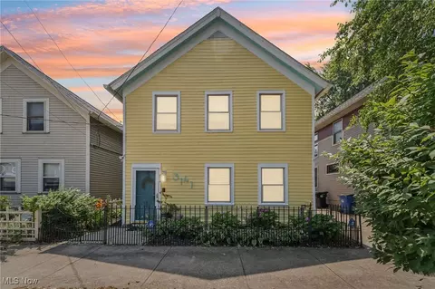 3141 Whitman Ave, Cleveland, OH 44113