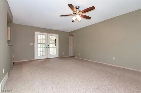 9258 Cherrystone Dr, Mentor, OH 44060 photo 5