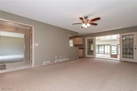 9258 Cherrystone Dr, Mentor, OH 44060 photo 6