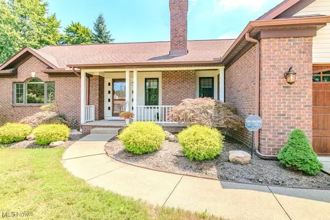 9258 Cherrystone Dr, Mentor, OH 44060 photo 3