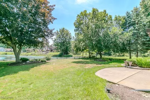 9258 Cherrystone Dr, Mentor, OH 44060 photo 44