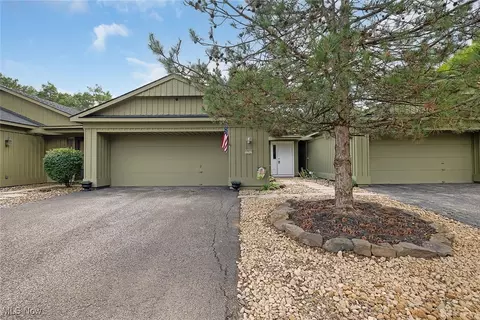 17317 Otani Ct, Strongsville, OH 44136